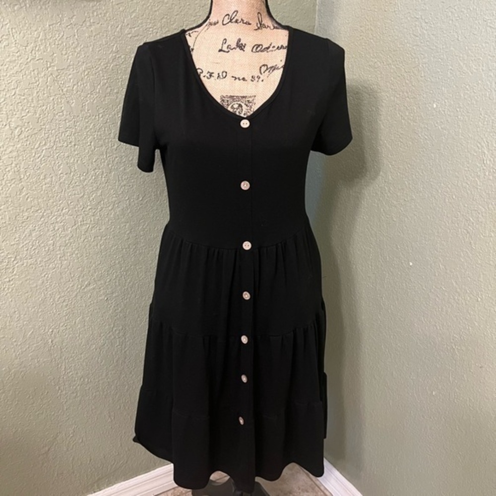 Euc nice summer dress side hip pockets